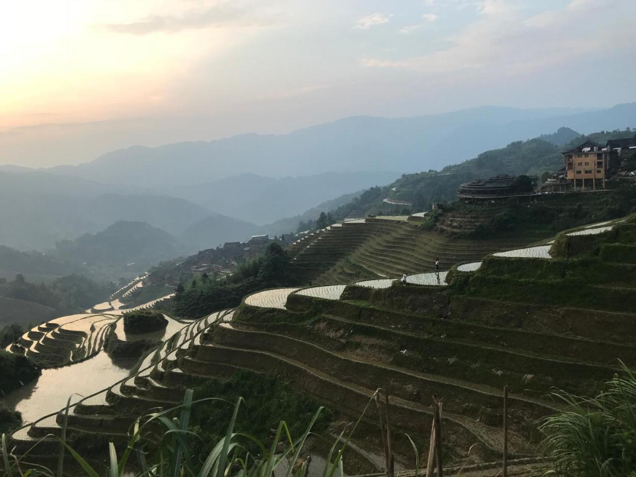 Dragon'S Den Hostel Longsheng Exteriör bild